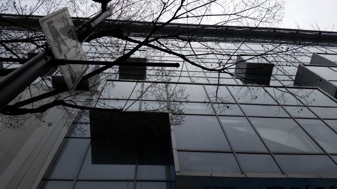 NOON SQUAREの外観